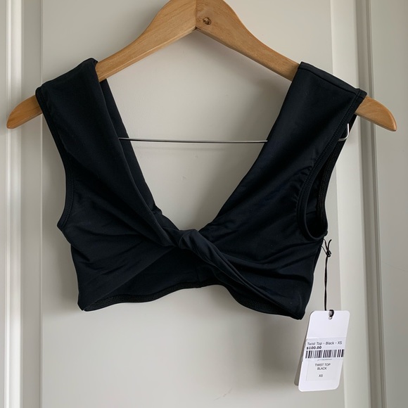 NWT! Beth richards twist bikini top - Picture 1 of 2